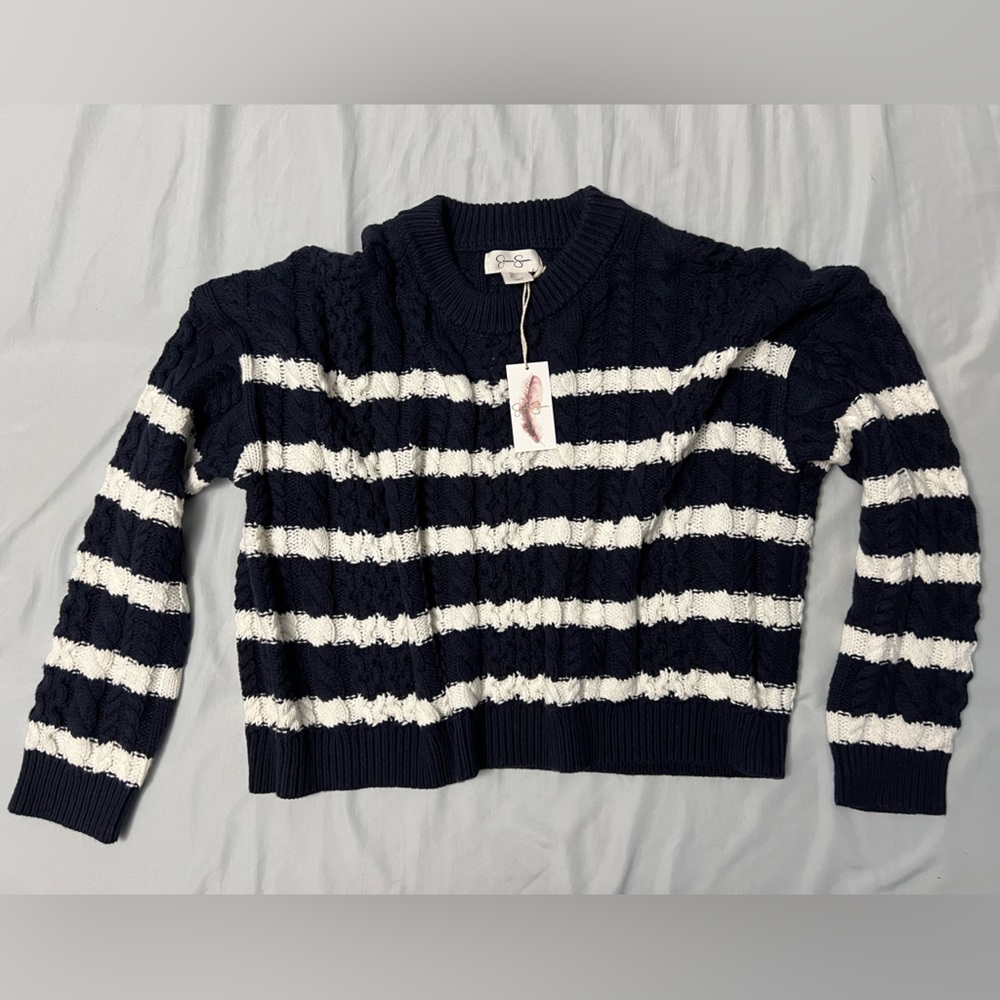 JESSICA SIMPSON Women's Navy & White Striped
Cable Knit Cropped Sweater